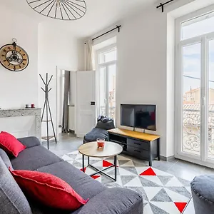 Appartement Toulon: Superbe Avec 2, Toulon