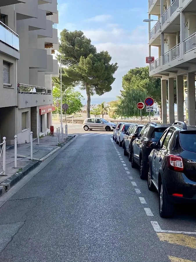 Apartment Studio Equipe-Climatise Avec Balcon Au Mourillon A 20M De La Plage Toulon